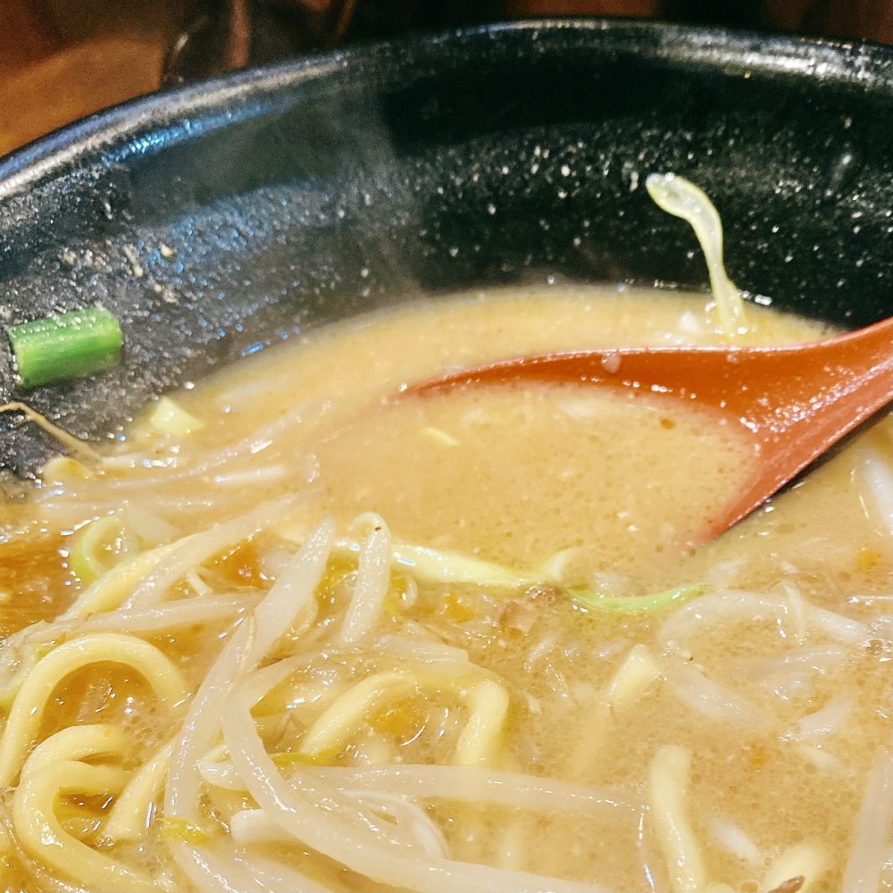 麺処花田 上野店 台東区 上野 御徒町 上野で味わう本格派濃厚味噌ラーメン 東京下町 ひとり飯