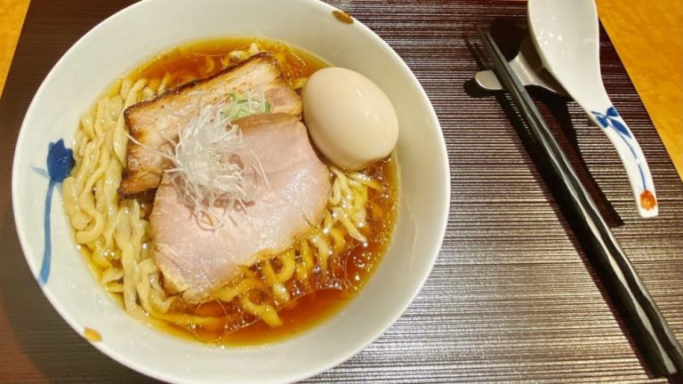 浅草エリアトップクラスの人気ラーメン店 麺 みつヰ 料亭のような上品な一杯 東京下町 ひとり飯