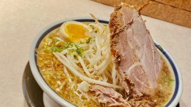 西日暮里・千駄木エリアトップクラスの人気と実力のラーメン「神名備（かむなび）」