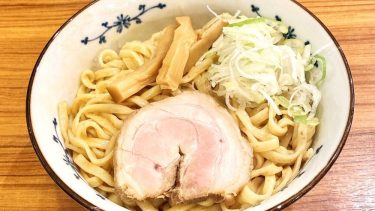 【景虎製麺所（かげとらせいめんじょ）】（＠荒川区・日暮里）500円台でお腹いっぱい”極太自家製麺のまぜそば”