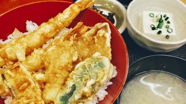 【天磯】（＠港区・田町_三田）慶応仲通りにある「天ぷら・刺身」の穴場ランチ