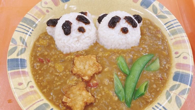 カレーパンダさん専用 本日も営業になります ⚫︎お弁当配達の詳細はメッセージ