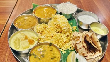 【アーンドラ・キッチン】（＠台東区・御徒町）カレーの百名店常連 御徒町駅側の南インド料理店