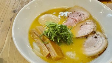 【ろく月】（＠台東区・浅草橋）鶏ではない濃厚な”豚の白湯スープ”豚白湯らぁ麺”